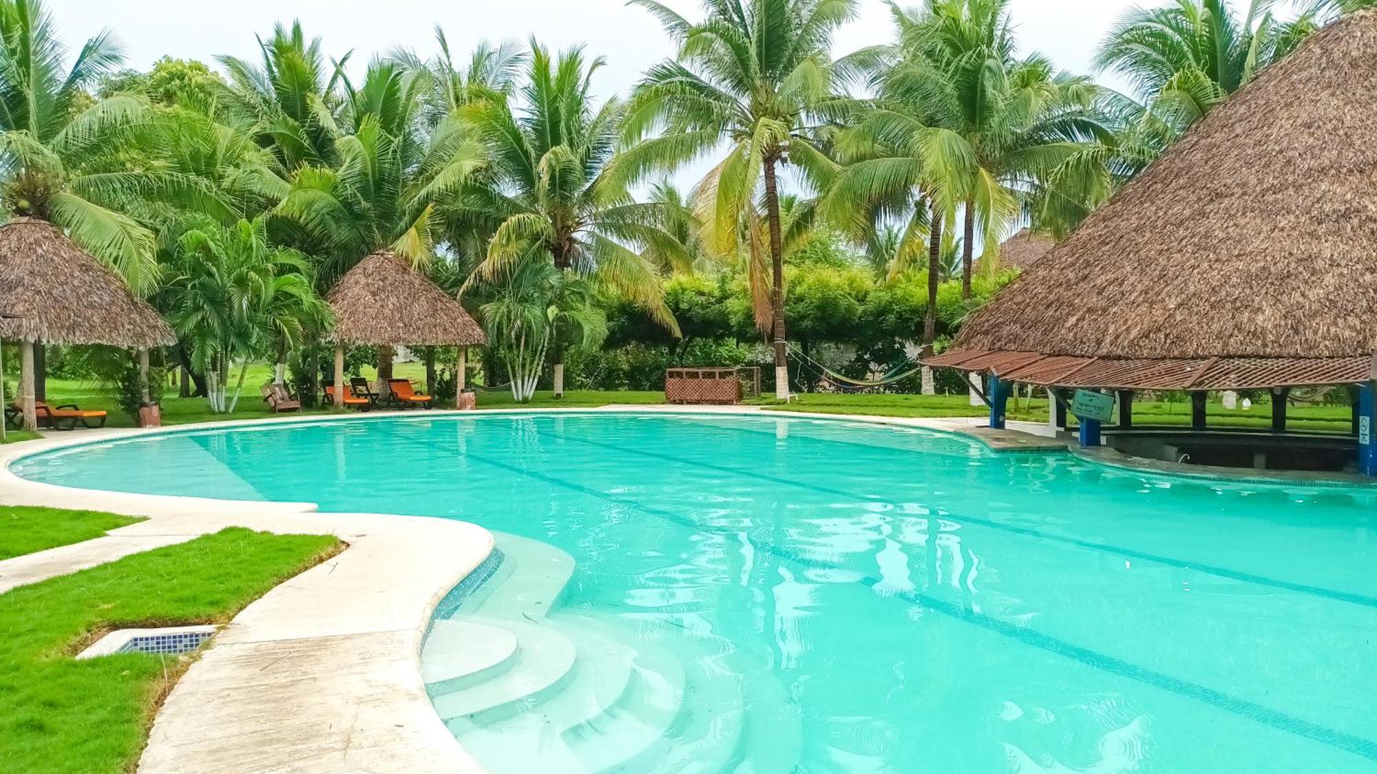 Hotel Cafe Del Sol Monterrico Exterior photo